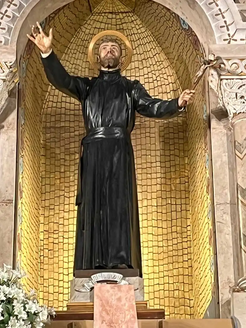 Nueva iluminación de San Francisco Javier.